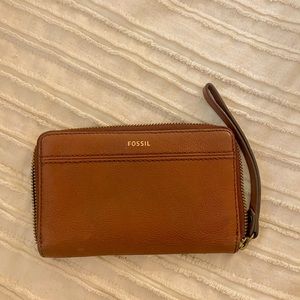 Fossil brown wristlet